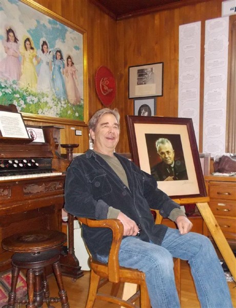 Beau Bridges and Brooke Shields visit the museum in 2016